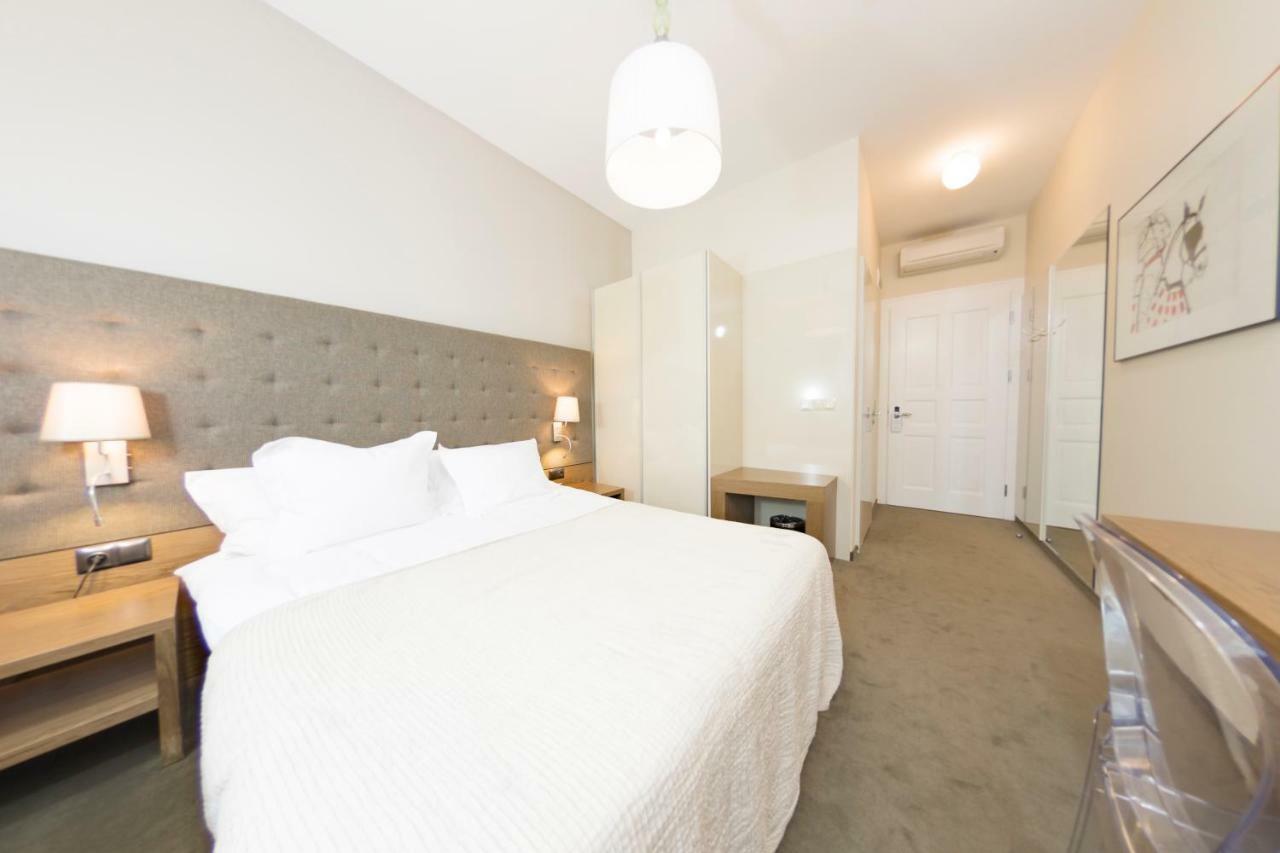 Hotel Jakubus Wilkow  외부 사진